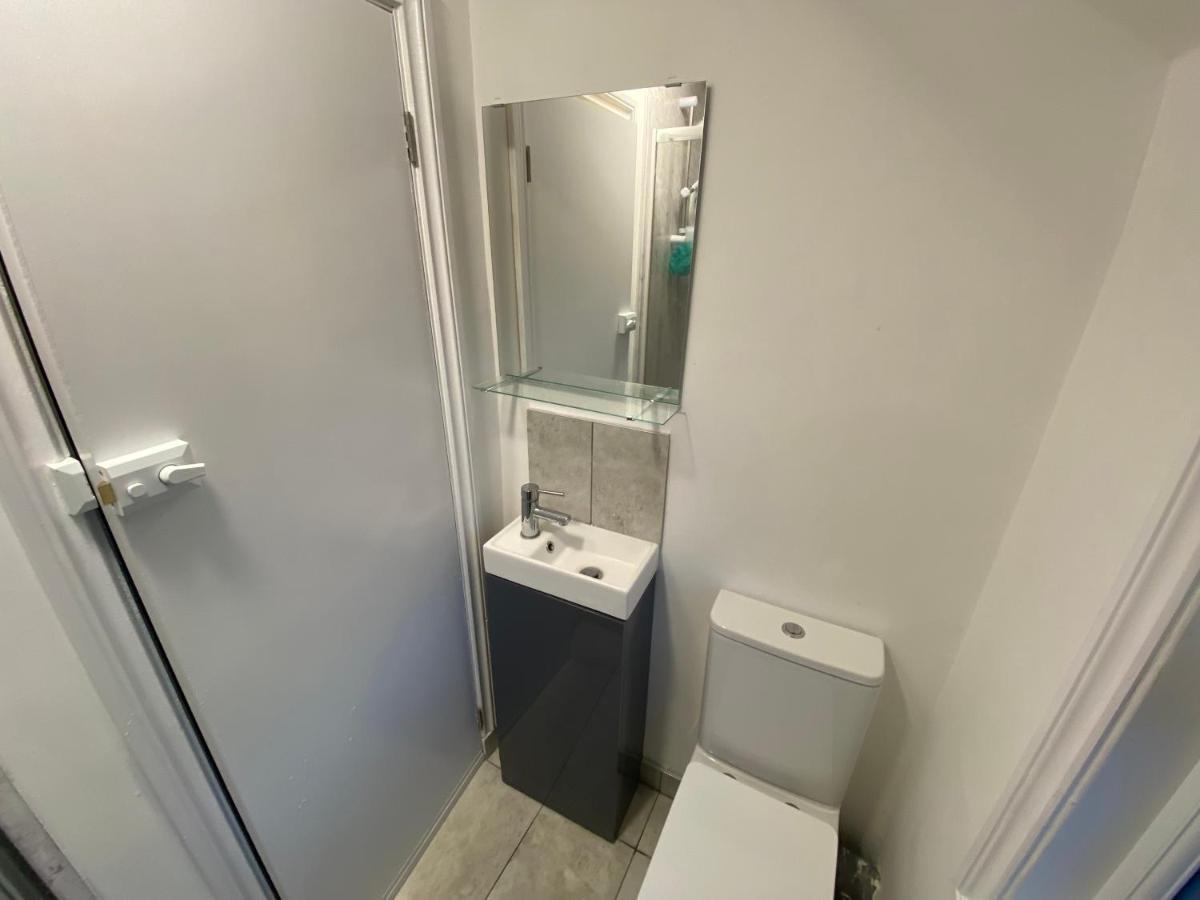 Small Single Room Walking Distance To Hove Station Εξωτερικό φωτογραφία